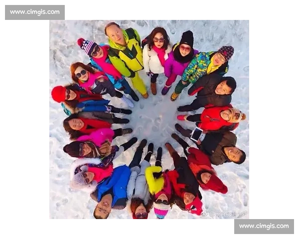 极地生存挑战赛:冰雪王国中的终极动物大乱斗 极地生存挑战赛:冰雪王国中的终极动物大乱斗